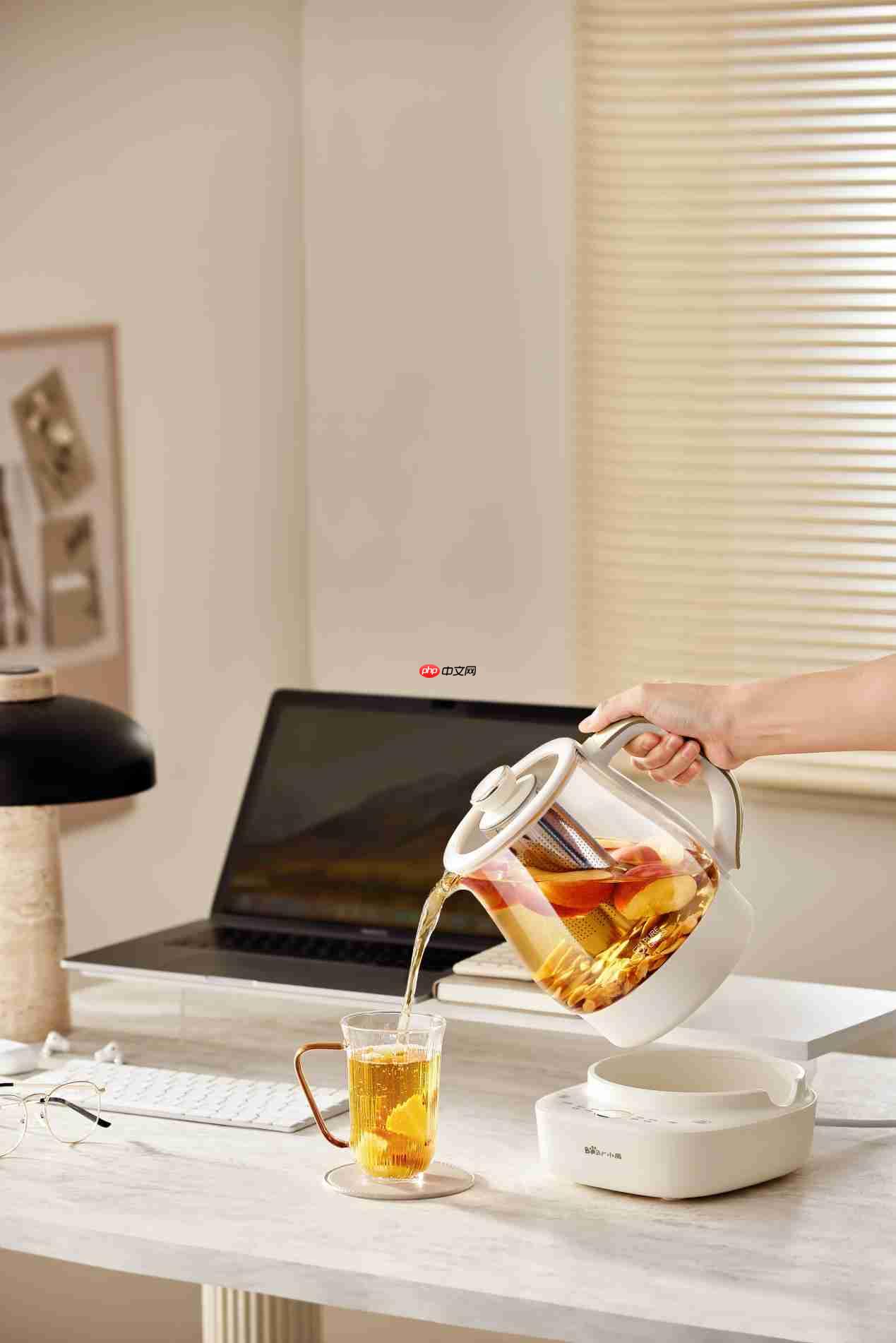 为何能持续领先?小熊电器养生壶:以卓越品质,赢万变市场