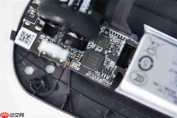 原生级双8K回报率!雷柏VT0无线电竞鼠标图赏