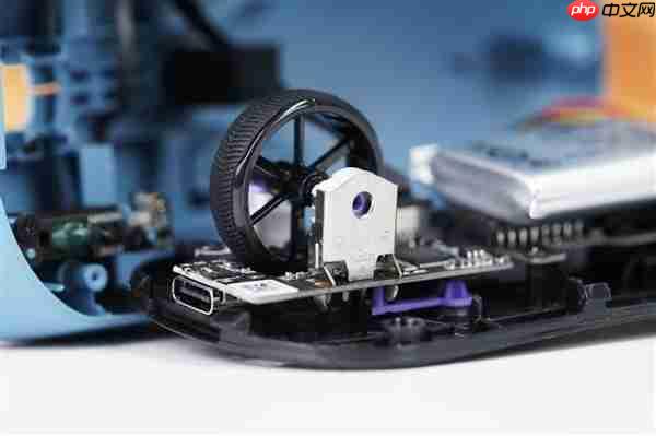 原生级双8K回报率!雷柏VT0无线电竞鼠标图赏