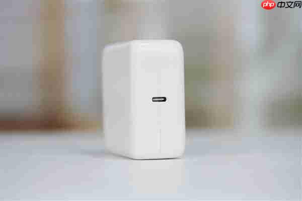 首发自研长江SoC!摩尔线程AIBOOK笔记本图赏