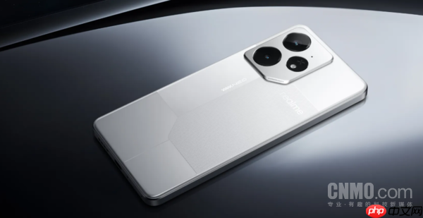 真我副总裁官宣新款Neo系列 号称“无越级不发布” 