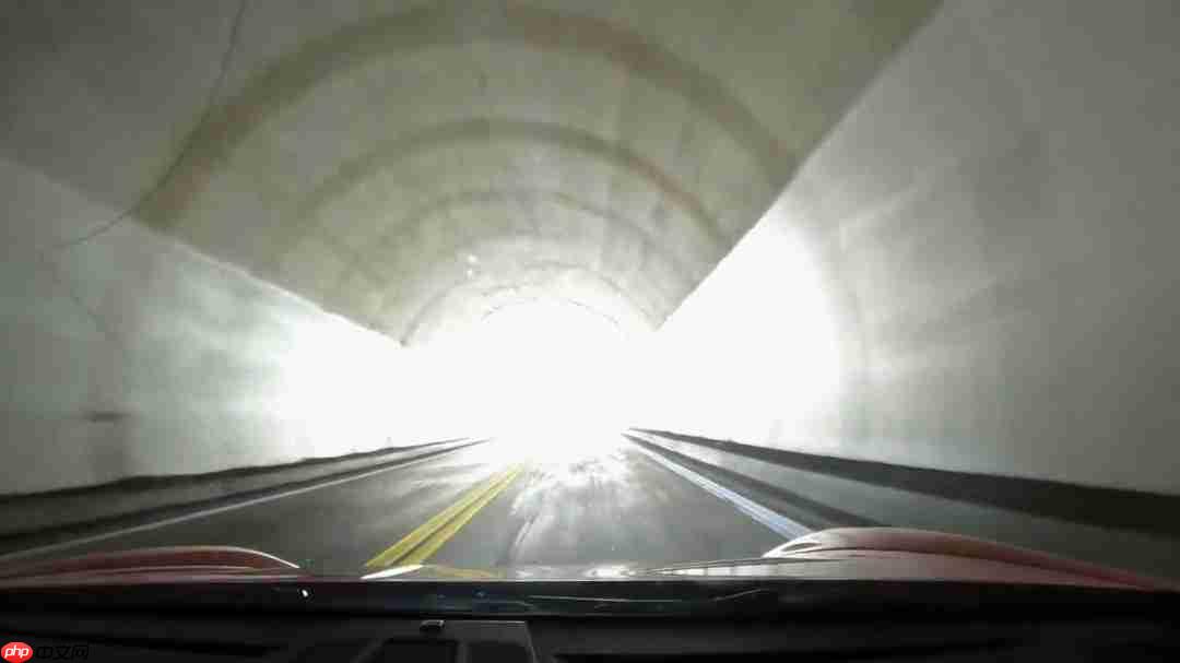 洛杉矶“死亡隧道”!网友开车还原Vince死亡时刻