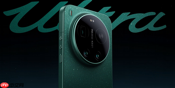 小米17 Ultra全新配色星空绿亮相!把浩瀚星空握在手中 超炫酷