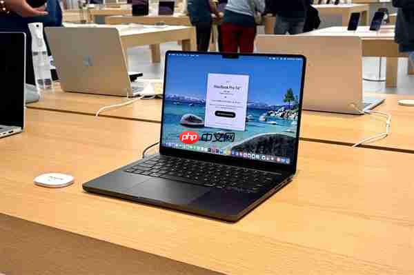 MacBook Pro明年重磅升级:首发全新OLED+M6芯片