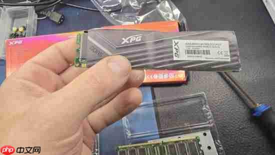 劣质DDR内存冒充DDR5?外国低级内存骗局被拆穿