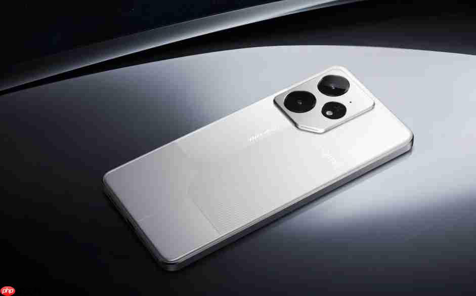 真我新机曝搭载骁龙8 Gen 5+165Hz直屏,或为Neo 8旗舰登场