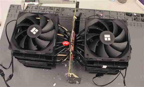 RTX 2060装上双CPU塔式散热器:热点温度骤降35°C!