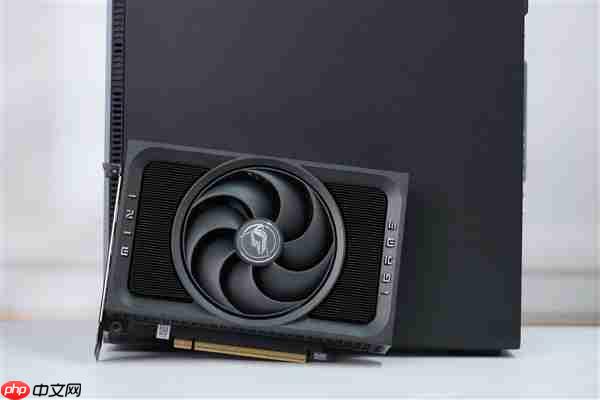 ITX性能小钢炮!七彩虹RTX 5070 Mini OC 12GB图赏