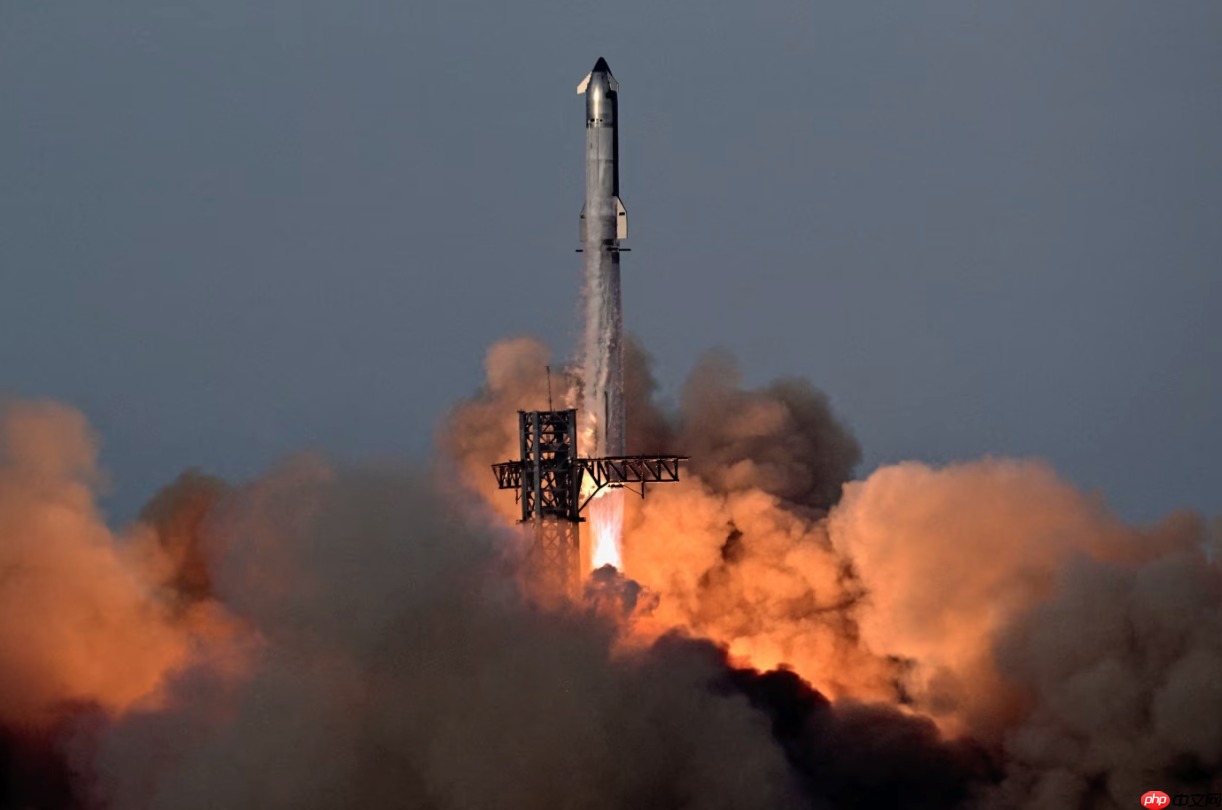 SpaceX 真要上市了：消息称已开始挑选投行，为 IPO 担任顾问