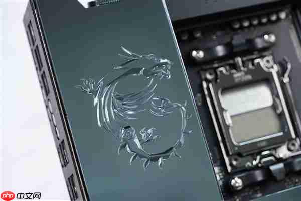 限量1000块!微星MEG X870E GODLIKE X EDITION主板图赏