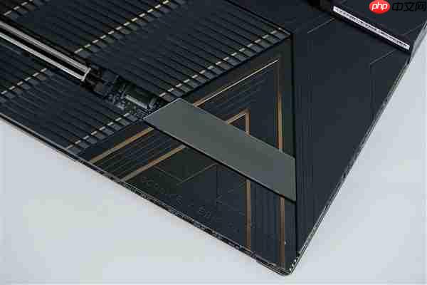 限量1000块!微星MEG X870E GODLIKE X EDITION主板图赏