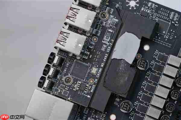 限量1000块!微星MEG X870E GODLIKE X EDITION主板图赏