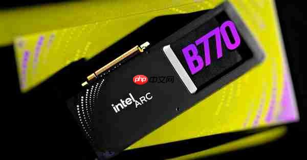 Intel显卡第一次冲击高端!功耗直达300W