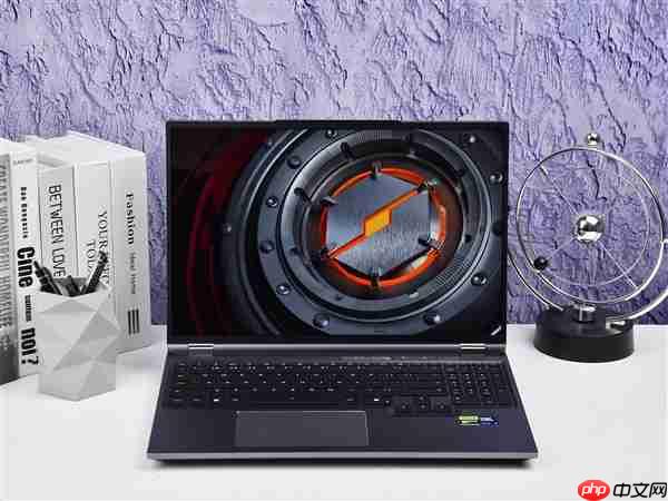 同配置比别家便宜1000块！体验机械革命耀世16 Ultra