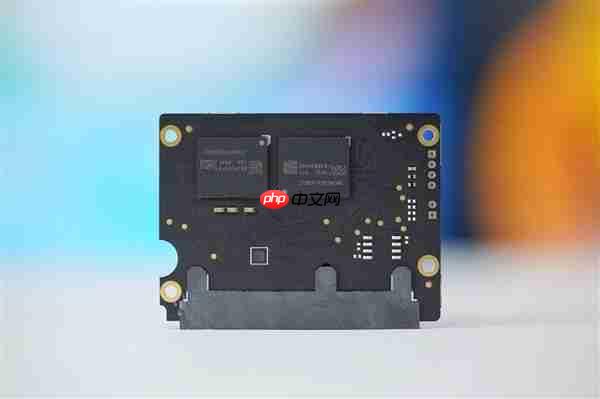 长江存储原厂颗粒!致态小翼S001 1TB SSD图赏