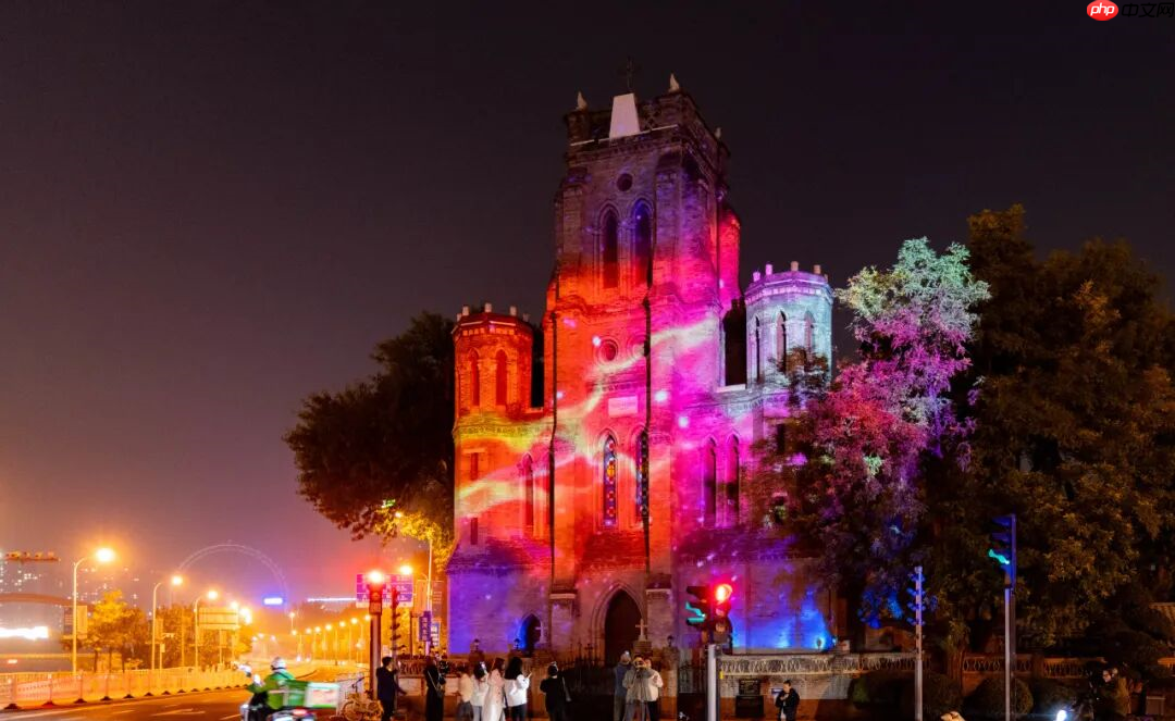 金色海河,流光岁月,爱普生以科技为笔,绘就天津文旅新篇章