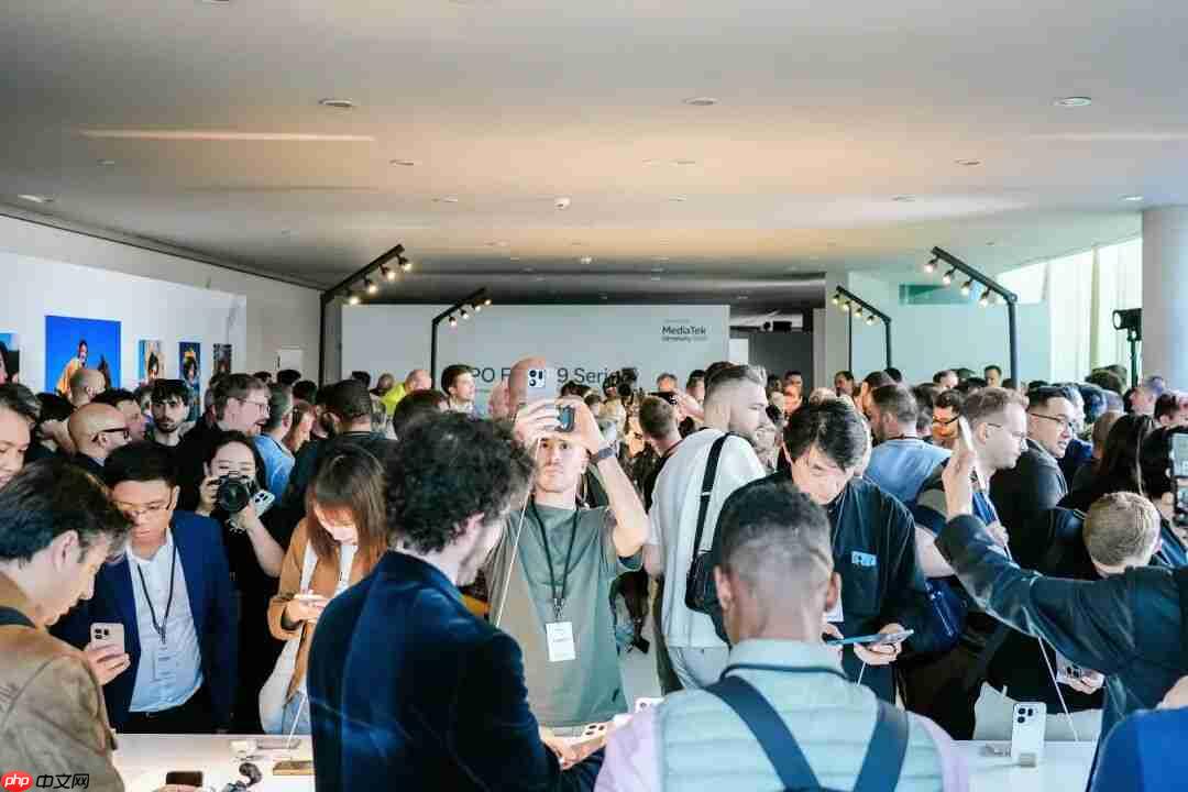 实力领跑高端市场!OPPO Find X9系列国内激活量Top3,海外销量翻倍