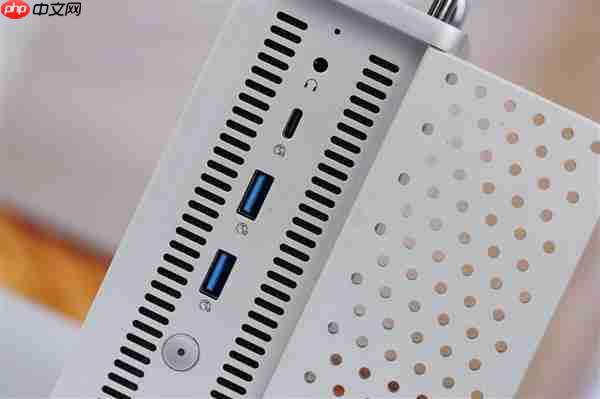 致敬苹果Mac Pro刨丝器!奥睿科Omini Pro迷你机图赏