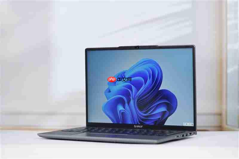 奥睿科Obook超能本评测：外设龙头的跨界作品 设计独特充满品牌特点