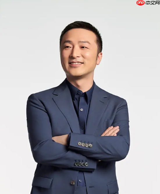 小米王化“接替者”确认:雷军特别助理徐洁云再次兼任公关部总经理