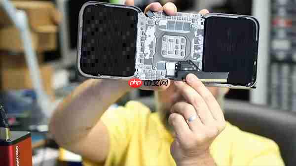 1万美元的RTX PRO 6000显卡损坏没法修:NVIDIA同意换新了!