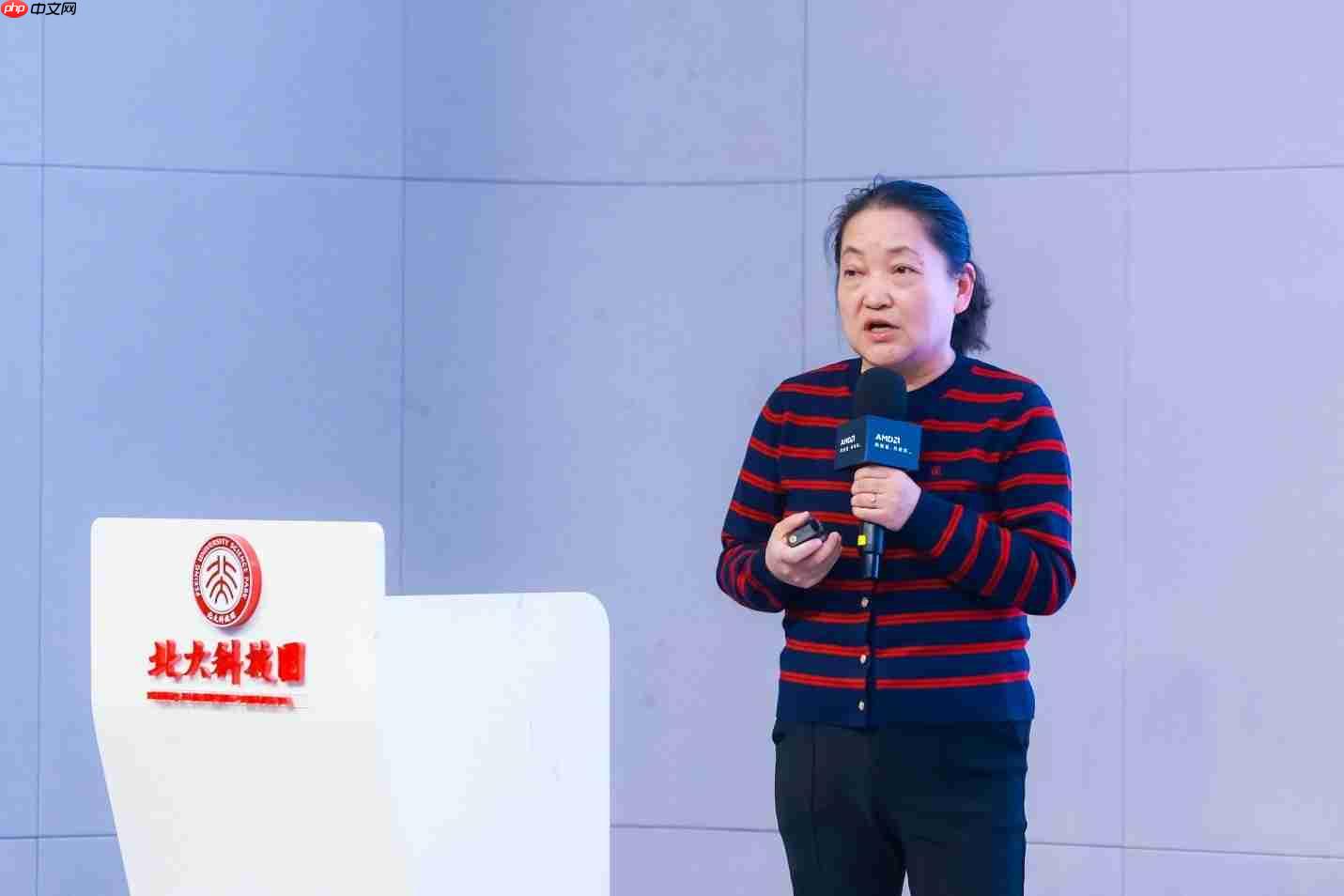 AMD高校春雨计划在京启动,携手生态链以AI赋能教育新生态