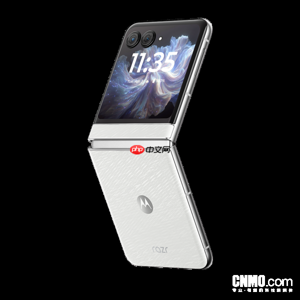 传联想明年更新moto razr系列与Y700 搭载骁龙8系平台