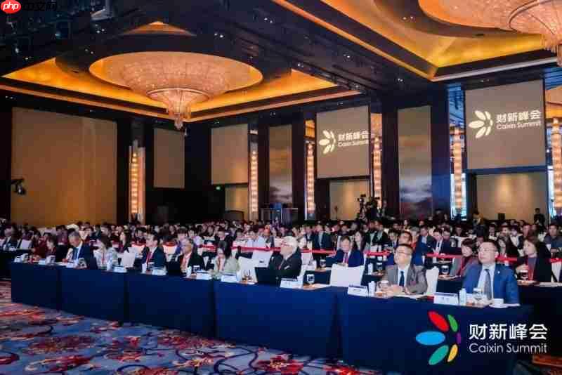 与思考者同行，ThinkPadAura携手第十六届财新峰会，共探韧性发展新路径