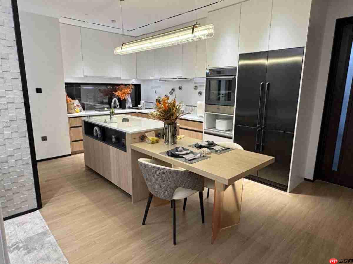 海尔智家联合5大央企国企发布智慧居住方案