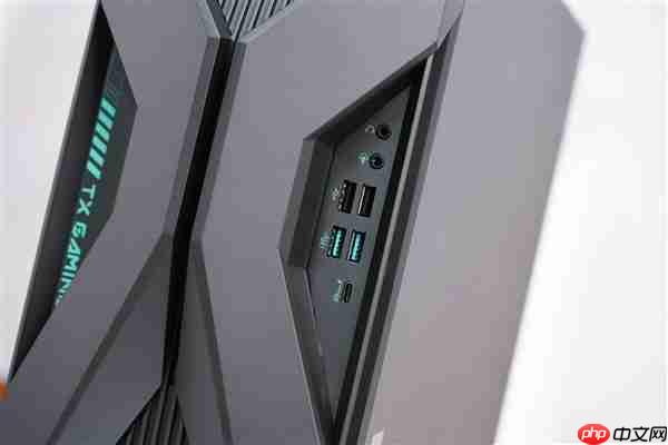 侧透面板+炫彩光带!华硕天选6X台式机图赏