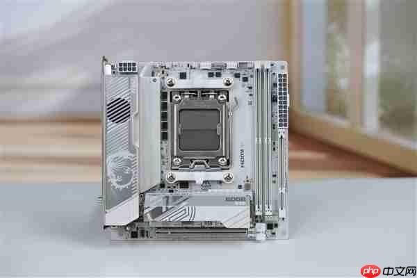 支持10000MT/s内存!微星MPG X870I EDGE TI EVO WIFI主板图赏