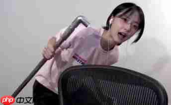 行走的梗图! 深水雏子扮演者加藤小夏预告第四次挑战《寂静岭f》