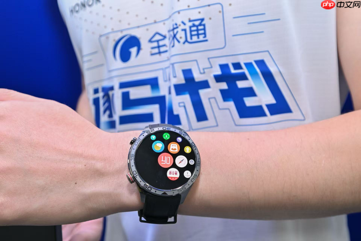 荣耀Magic8系列+荣耀手表5 Pro双buff加持！荣耀战队征战北马展硬核实力