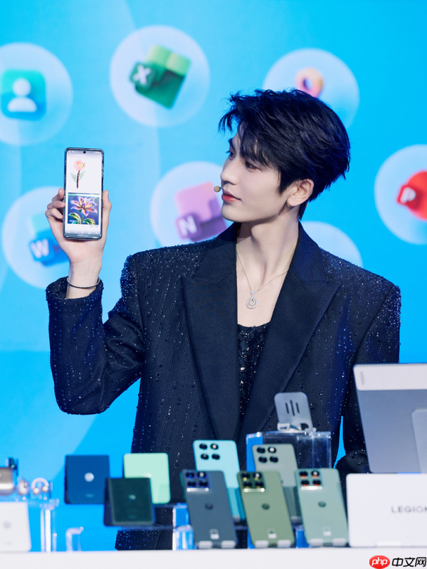 联想moto X70 Air AI手机发布,天禧AI一体多端重磅体验升级