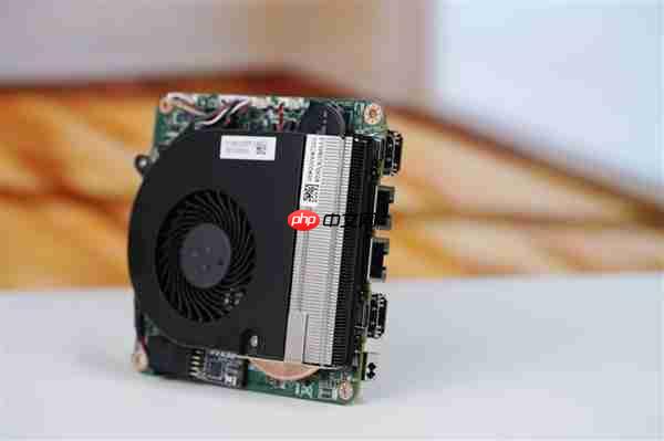 Ultra 7小钢炮!微星Cubi NUC AI迷你电脑图赏