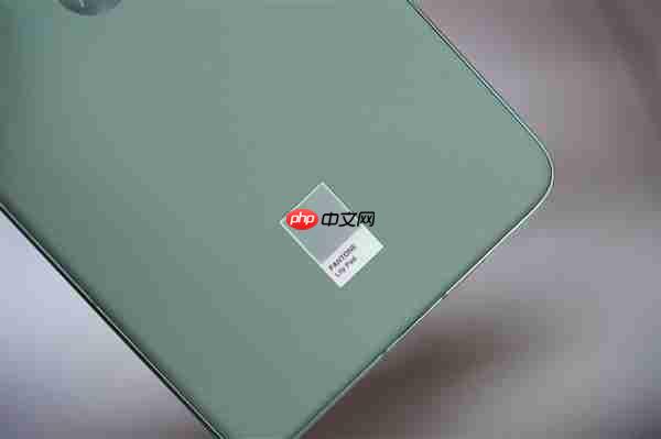 5.99mm超薄机身！联想moto X70 Air图赏