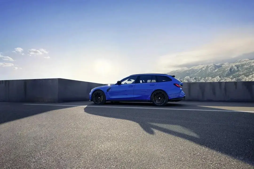 新款宝马M3旅行版国内首发上市，官方零售价94.39万元 - php中文网