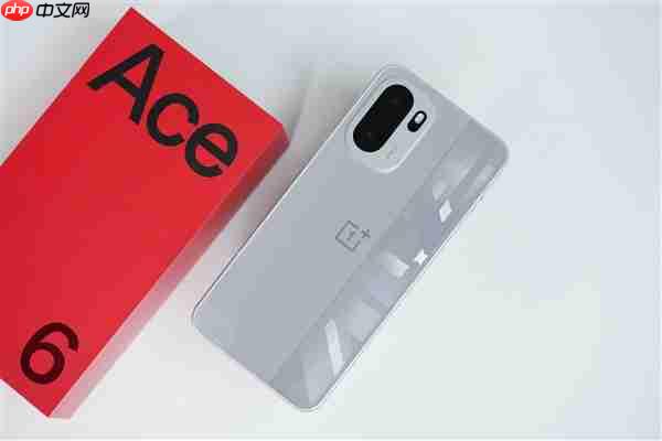 同档唯一165Hz超高刷直屏!一加Ace 6图赏