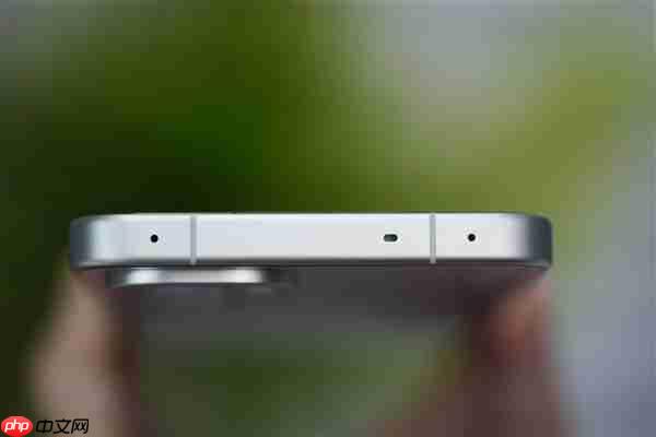 同档唯一165Hz超高刷直屏!一加Ace 6图赏