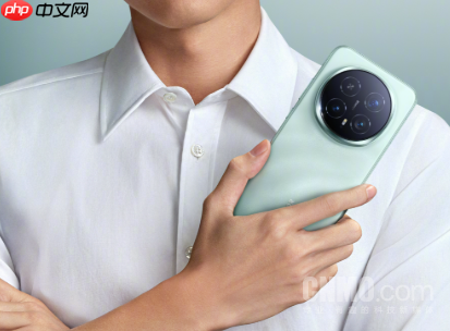 疑似荣耀Magic 8 Ultra配置曝光！配备等深四曲屏