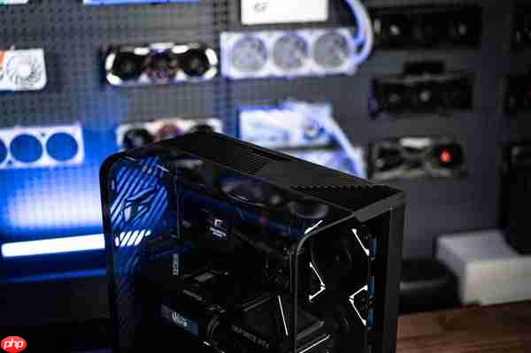 大幅瀑布曲面玻璃打破局限!七彩虹iGame C25A Vortex涡流机箱上市:699元