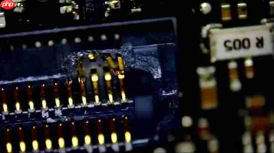 严重警告!RTX 5090绝对不要拆开 坏了根本没法修