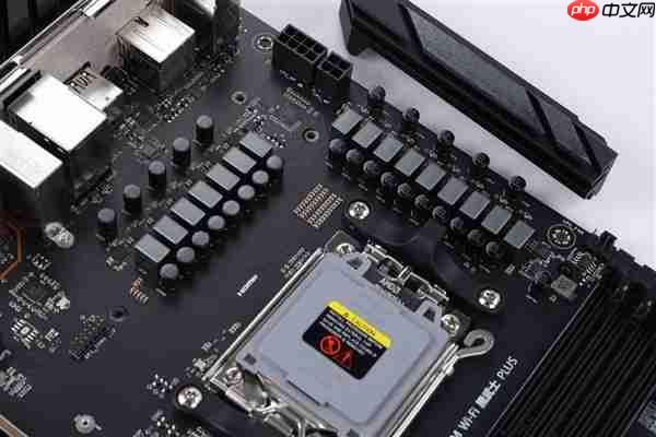 中端装机新方案!影驰联盟 B650M Wi-Fi 黑武士 PLUS 主板评测