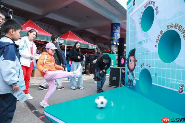 海信空气产业百人团跑，燃爆2025东营马拉松