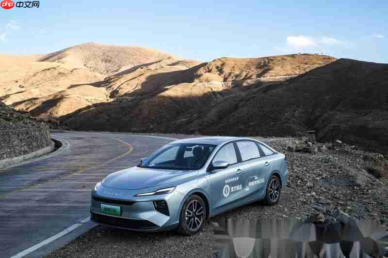 家用纯电别乱选!荣威纯电D6续航“反向虚标”,十万预算闭眼冲!