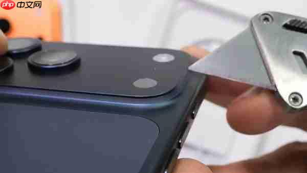 iPhone 17系列易刮花:究竟是意外事件还是材质问题