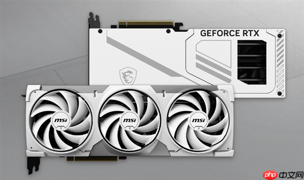 微星首款背插显卡发布:纯白、看不到一根线