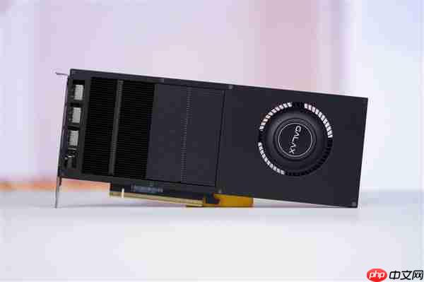 史上唯一单槽 2cm极致超薄!影驰RTX 5060 Ti无双MAX图赏