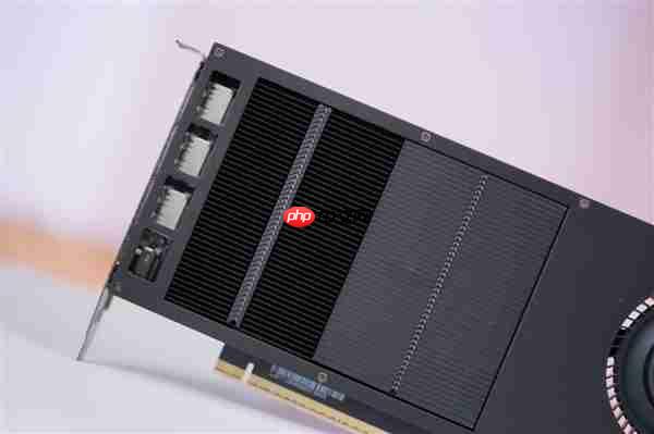 史上唯一单槽 2cm极致超薄!影驰RTX 5060 Ti无双MAX图赏