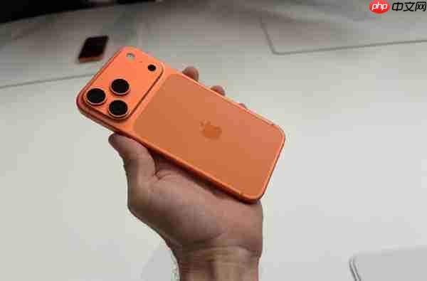 越吐槽越买!iPhone 17系列国内首销数据:三款都卖爆了